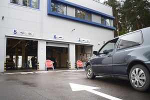 Moterį iš techninės apžiūros išvarė dėl absurdiškos priežasties