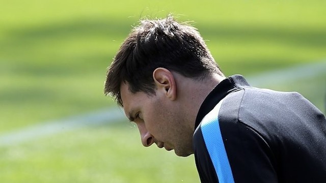 Lionelis Messi grimzta korupcijos skandale