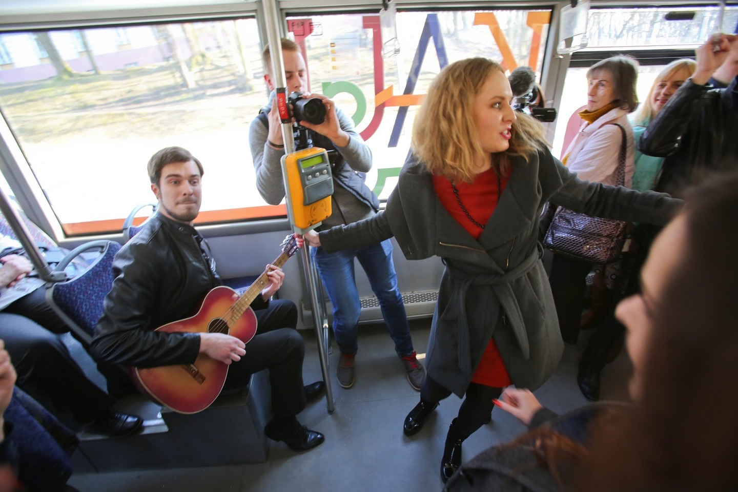 Netikėtas koncertas Kauno viešajame transporte ir miesto centre.
