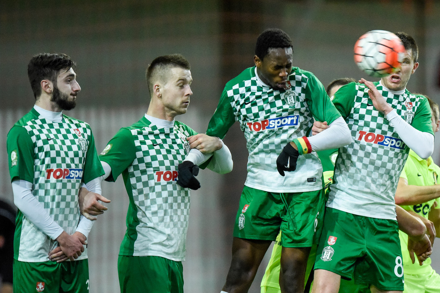 Lietuvos futbolo A lygos rengėjai įpareigojo futboloTV ieškoti pinigų priziniam fondui