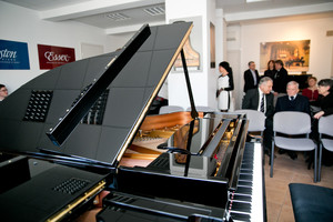 Fortepijonų karalius „Steinway“ kviečia burtis gerbėjus Vilniuje