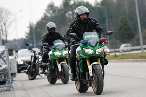 Greičiausi policijos motociklai jau paruošti sezonui