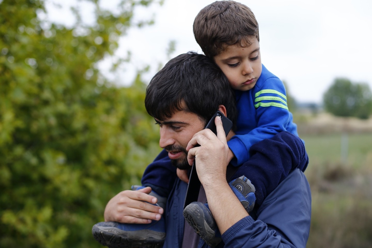Spartėjant migracijos procesams, į Europą atvykstantys pabėgėliai dėl kalbos barjero kasdien susiduria su sunkumais ir nepajėgia integruotis taip greitai, kaip galėtų.<br>Reuters/Scanpix nuotr.
