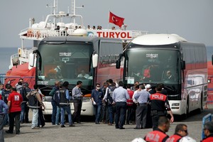 Graikija išsiuntė atgal į Turkiją per 200 žmonių