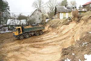Prestižinio rajono naujakurys sujudino senbuvio namo pamatus