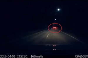 Kaunietis nuo policijos mėgino sprukti prabangiu 7 serijos BMW