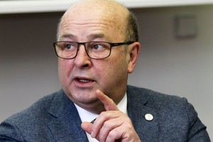 Iššūkis Kauno merui – atimti apdovanojimą iš V. Putino bičiulio