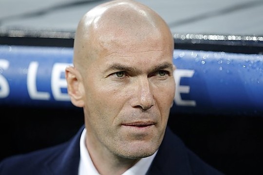 Madrido „Real“ pergalę pažymėjo Z. Zidane'o suplyšusios kelnės
