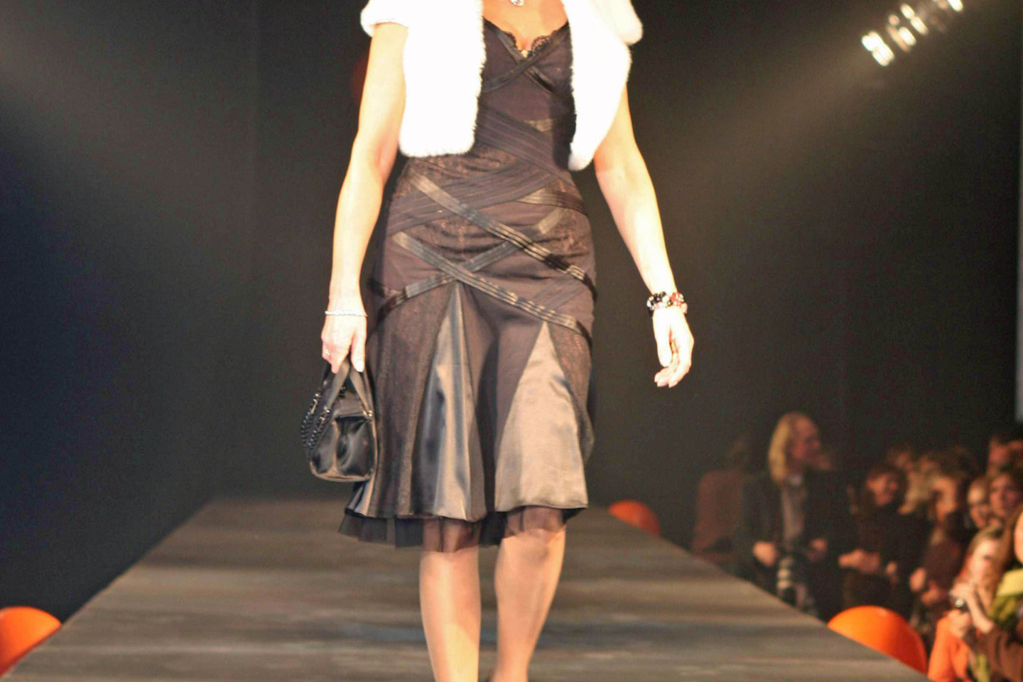 Aktorė Gražina Baikštytė ne sykį demonstravo drabužių modelius, tačiau šiuo darbu nesižavėjo.