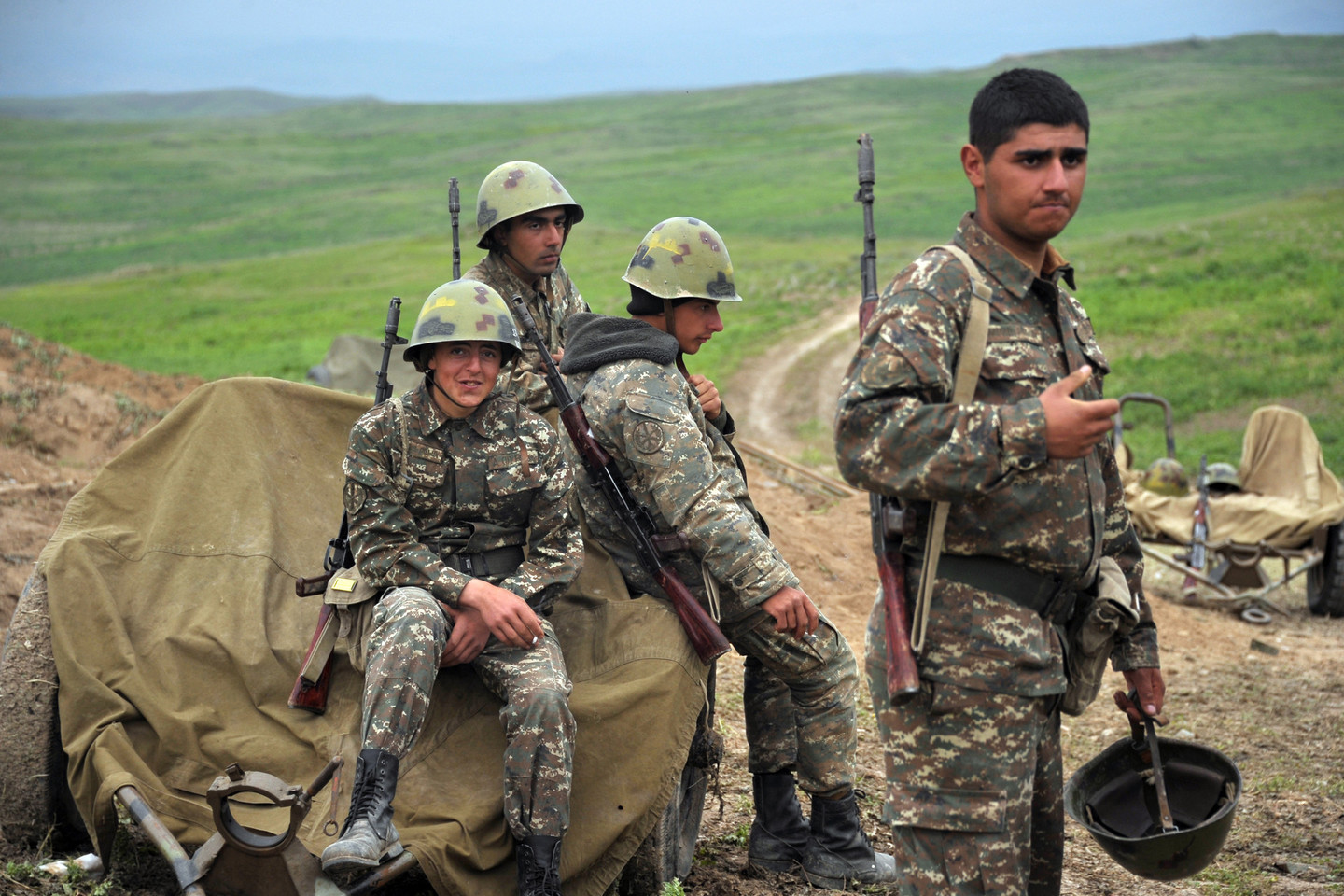 Azerbaidžanas kaltina Armėniją 110 kartų pažeidus paliaubas.