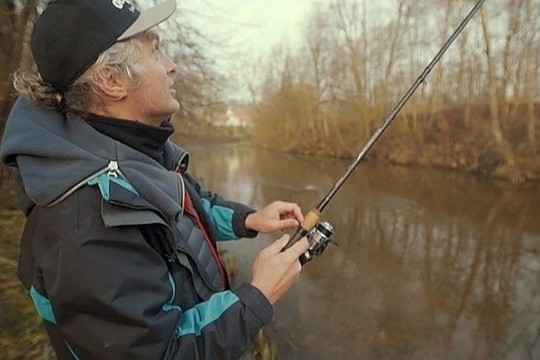 Slaptame upelyje – pavasarinių kuojų žvejyba (I)