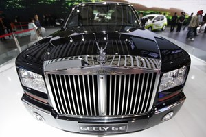 Stulbinančios kopijos: į ką panašūs šie 9 kiniški automobiliai?