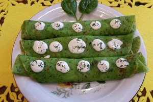 Žalieji mamos blynai – skanu, net ausys linko