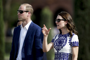 Catherine įsitikinimų neišduoda – segėjo auskarus už 8 eurus