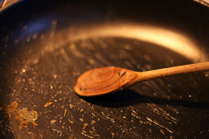 Pagardas, kuris padės iššveisti ir keptuves, ir kilimų dėmes