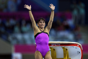 Gimnastikos močiutė: 41-erių atletė dalyvaus Rio olimpiadoje