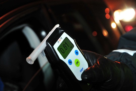 Neblaivi kriminalinės policijos tyrėja Alytuje sukėlė avariją