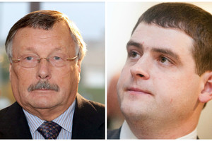 „Tvarkiečius“ purto nesutarimai: traukiasi Stasys Brundza