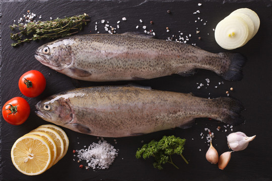 Kulinarė patarė, kaip iškepti žuvį nenaudojant riebalų