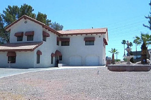 Pasistatė namą, kuriame tikėjosi sutikti pasaulio pabaigą