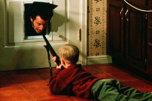 Ar realybėje plėšikai išgyventų „Vienas namuose“ košmarą?