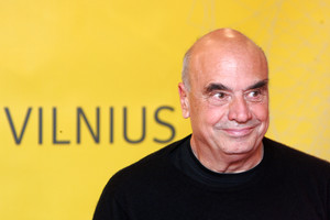 Italų žvaigždė siūlo dovaną Vilniui – ar ją priims?