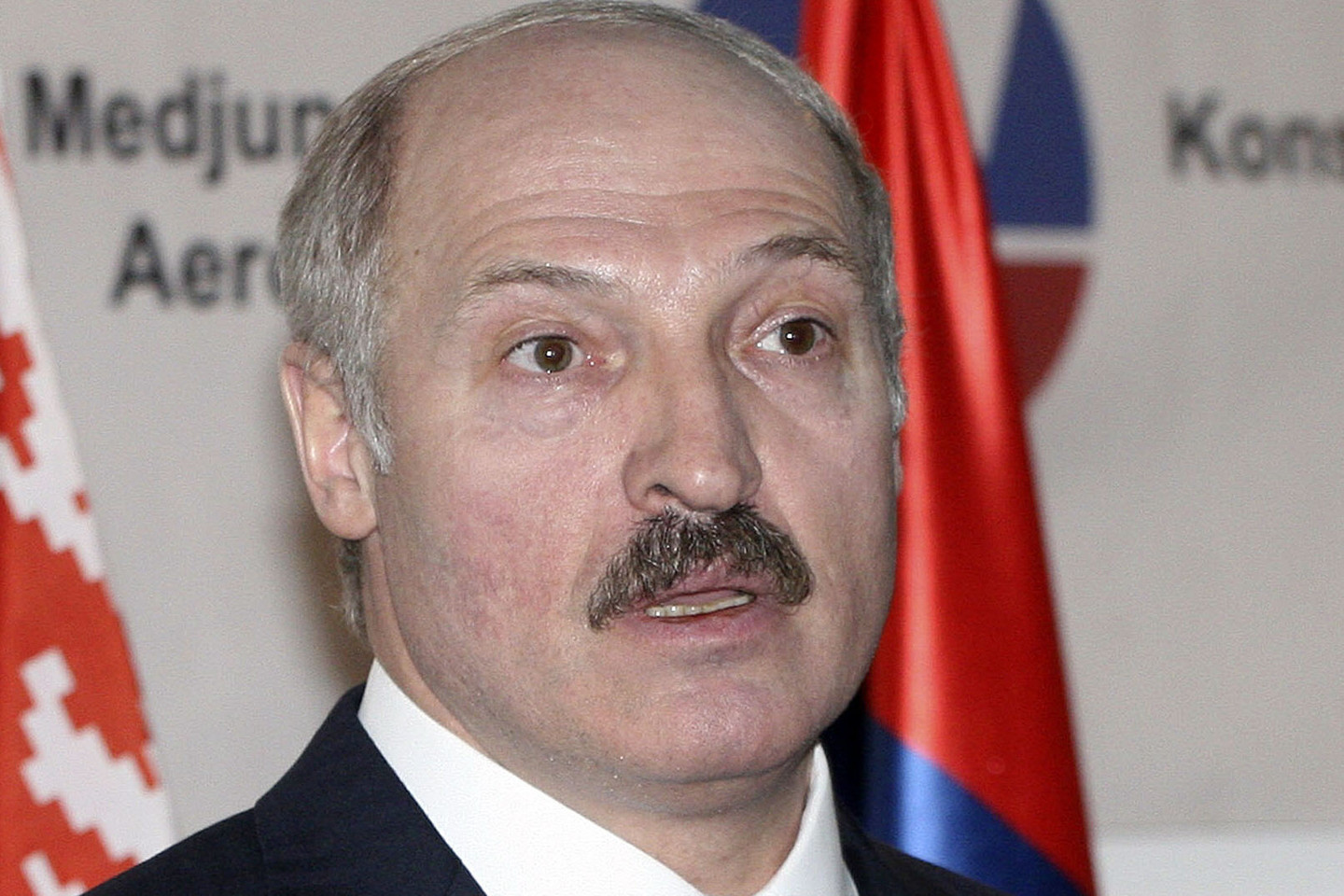 Anot A.Lukašenkos, elektrą bus sunku parduoti, todėl teks ją naudoti vietoj dujų.