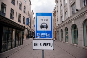 Už kraupią kelionę taksi plojo 15 eurų ir džiaugėsi, kad ištrūko