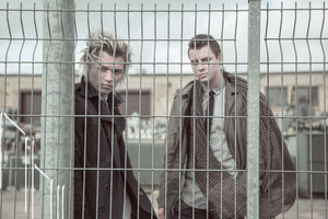 Scenos naujokai „Abii“ pristato intriguojančią dainą „Playmate“