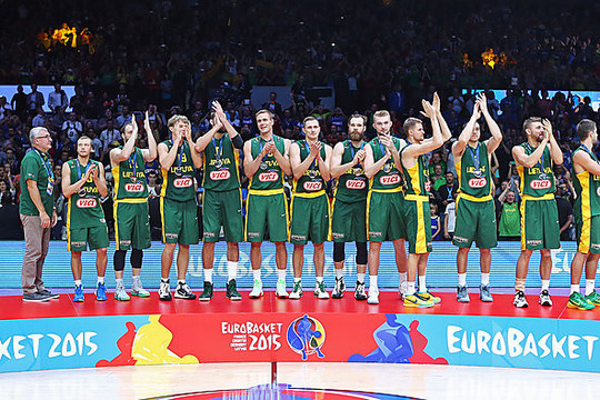 FIBA vėl mojuoja olimpine korta: rado, kas Rio pakeistų Lietuvą