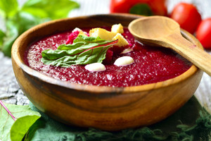 Suteikite burokėlių sriubai ir kitiems valgiams kitokį skonį