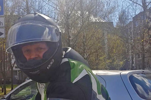 Vilniaus policija vis neranda moterį partrenkusio motociklininko