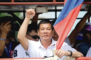 Kandidatas į Filipinų prezidento postą pliurpia nešvankybes