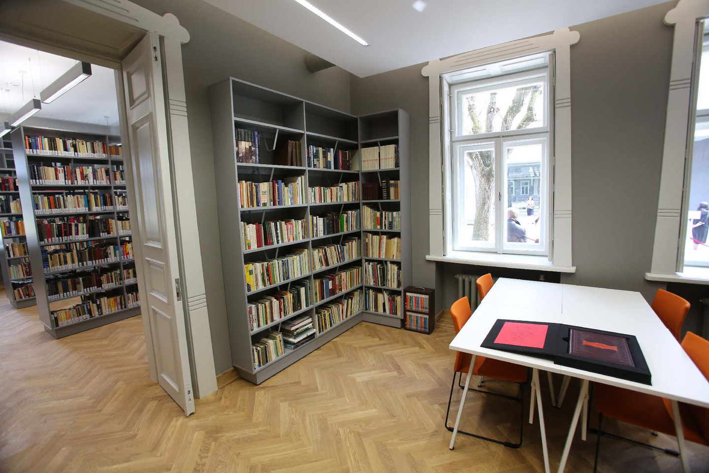 Kaune, S.Daukanto g.25, atidaryta prezidento V.Adamkaus biblioteka-muziejus.<br>M.Patašiaus nuotr.