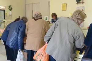 Lietuviai apsipirkinėti važiuos ne į Lenkiją, o į Rokiškį?