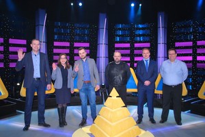 A. Valinskui kolegos A. Tapino romanas – spalvinimo knygutė