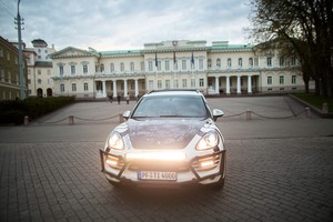 Lietuvis ketina įrodyti, kad „Porsche“ – ir Afrikoje „Porsche“