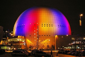 „Eurovizijos“ arenos statyboms į pagalbą kviesti net alpinistai