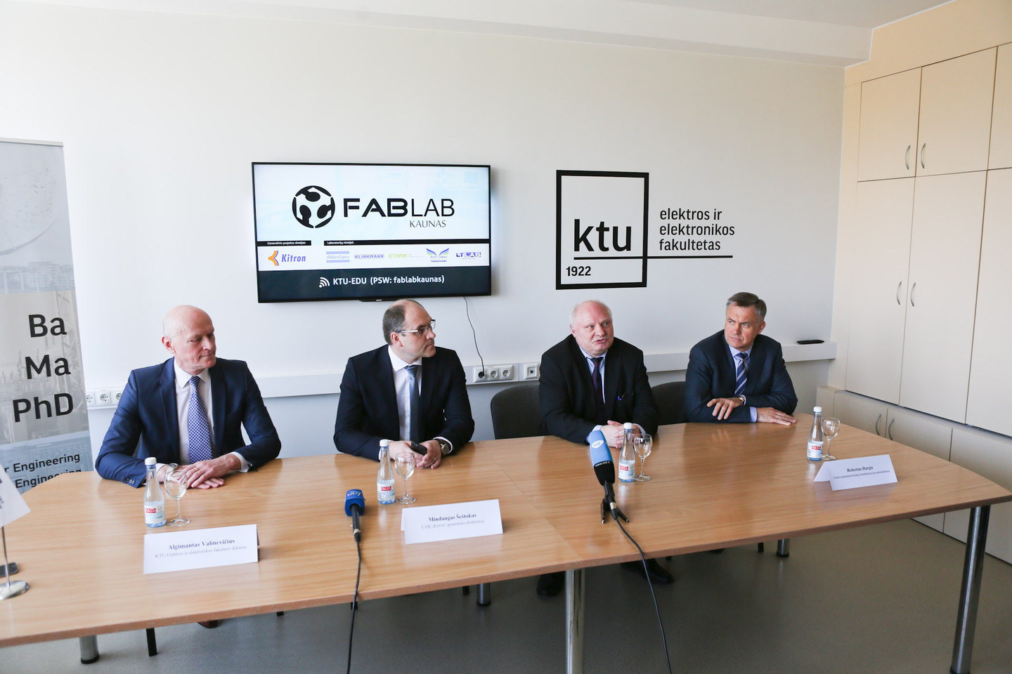 Kauno technologijos universitete veiklą pradėjo „Fab Lab Kaunas“ laboratorija.<br>G.Bitvinsko nuotr.