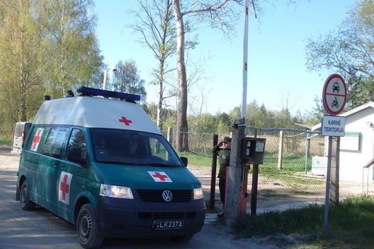 Per pratybas kariškiams tenka kovoti ir su erkių armija