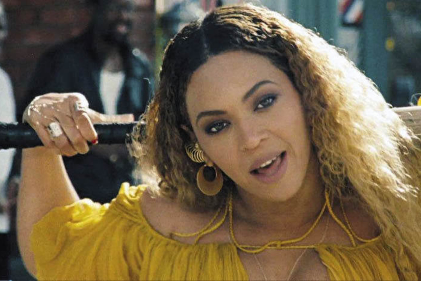 Albumą „Lemonade“ pristačiusi dainininkė Beyonce (34 m.) sukėlė tikrą skandalą, mat vienoje albumo dainų ji apdainuoja savo sutuoktinio neištikimybę.<br>„ViDA Press“ nuotr.