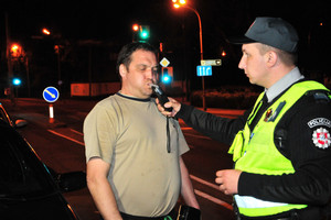 „Subaru“ Vilniuje taranavęs vairuotojas: „Trise gėrėm degtinę“