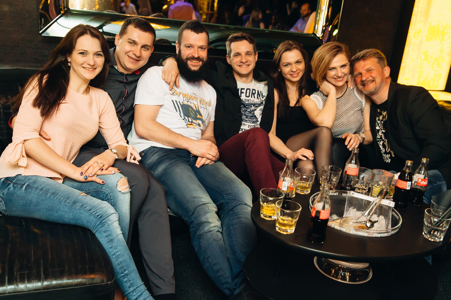 Klube netrūkė žavių vyrų ir moterų.<br>T.Šimkaus nuotr.