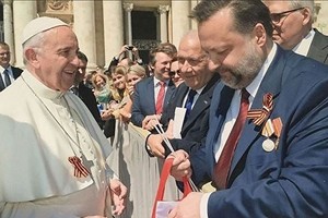 Vatikano atstovas: popiežius nežino, kas yra Georgijaus juosta