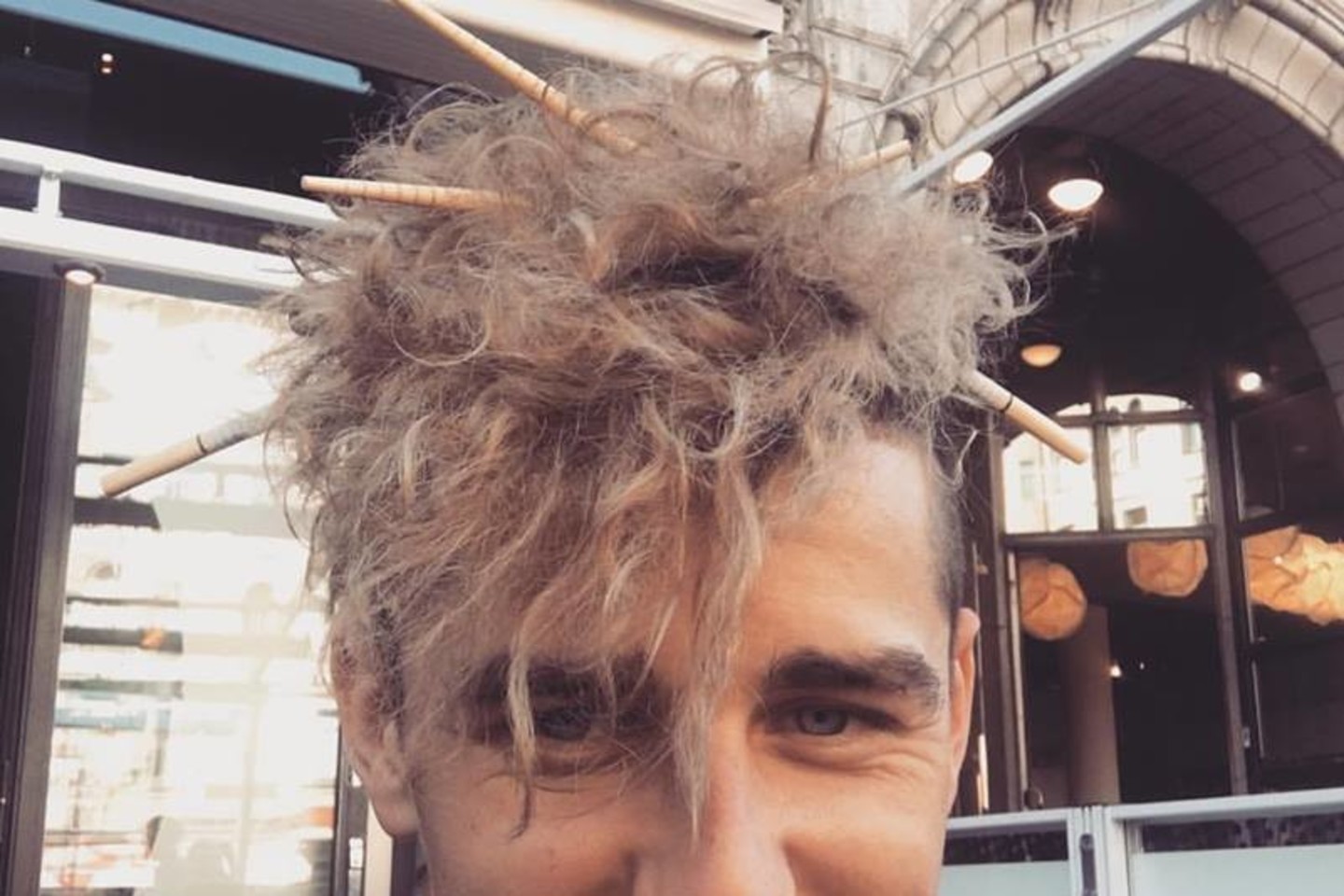 „Apsisprendžiau dėl plaukų“, – paskelbė D.Montvydas.<br>Nuotr. iš asmeninio albumo.