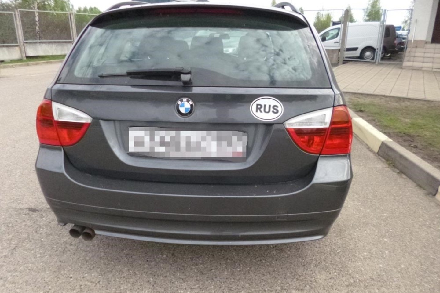 Baltarusis į Lietuvą važiavo Vokietijoje vogtu automobiliu BMW 325.