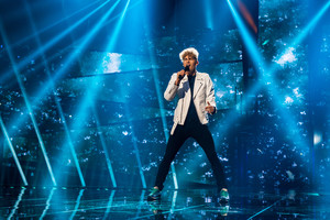 Donatui Montvydui padedantys švedai – apie jo šou ir šukuoseną