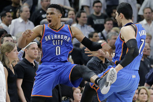 Artėja prie sensacijos: „Thunder“ dar kartą patiesė „Spurs“
