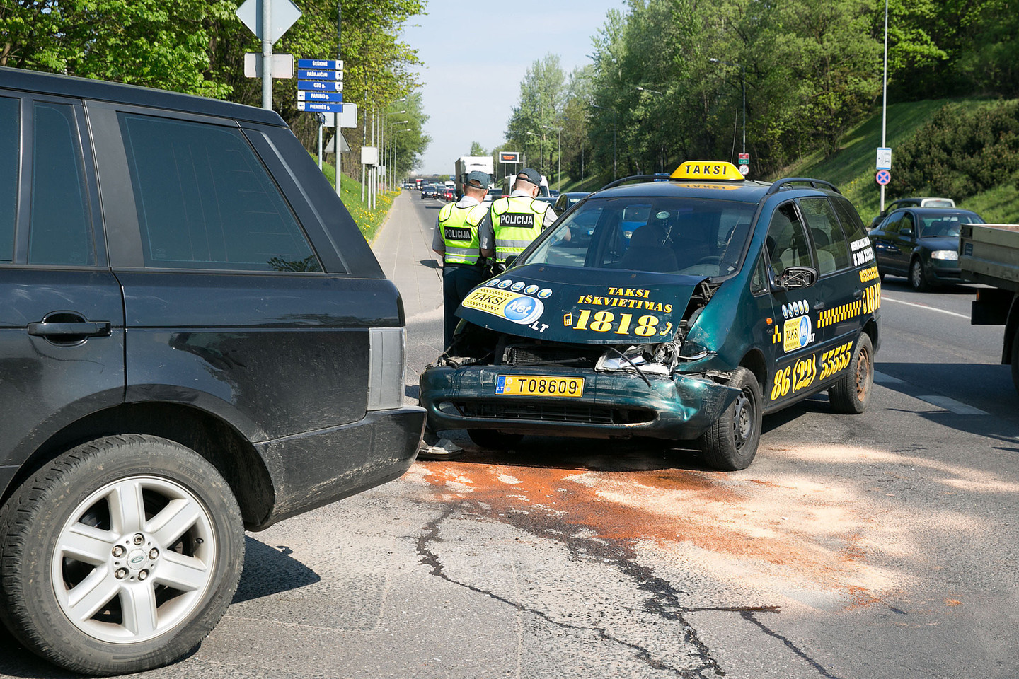 Praėjusią parą avarijose sužeista 14 žmonių.
