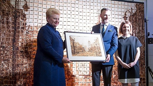 Kepykloj prezidentė tapo rekordo liudininke